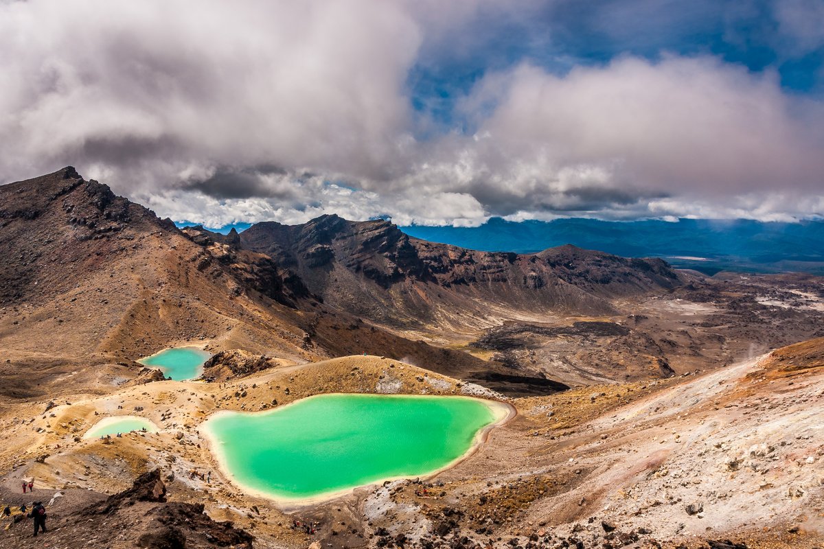 The acid-green Emerald Lakes and red scoria of Red Crater on the Tongariro Alpine Crossing